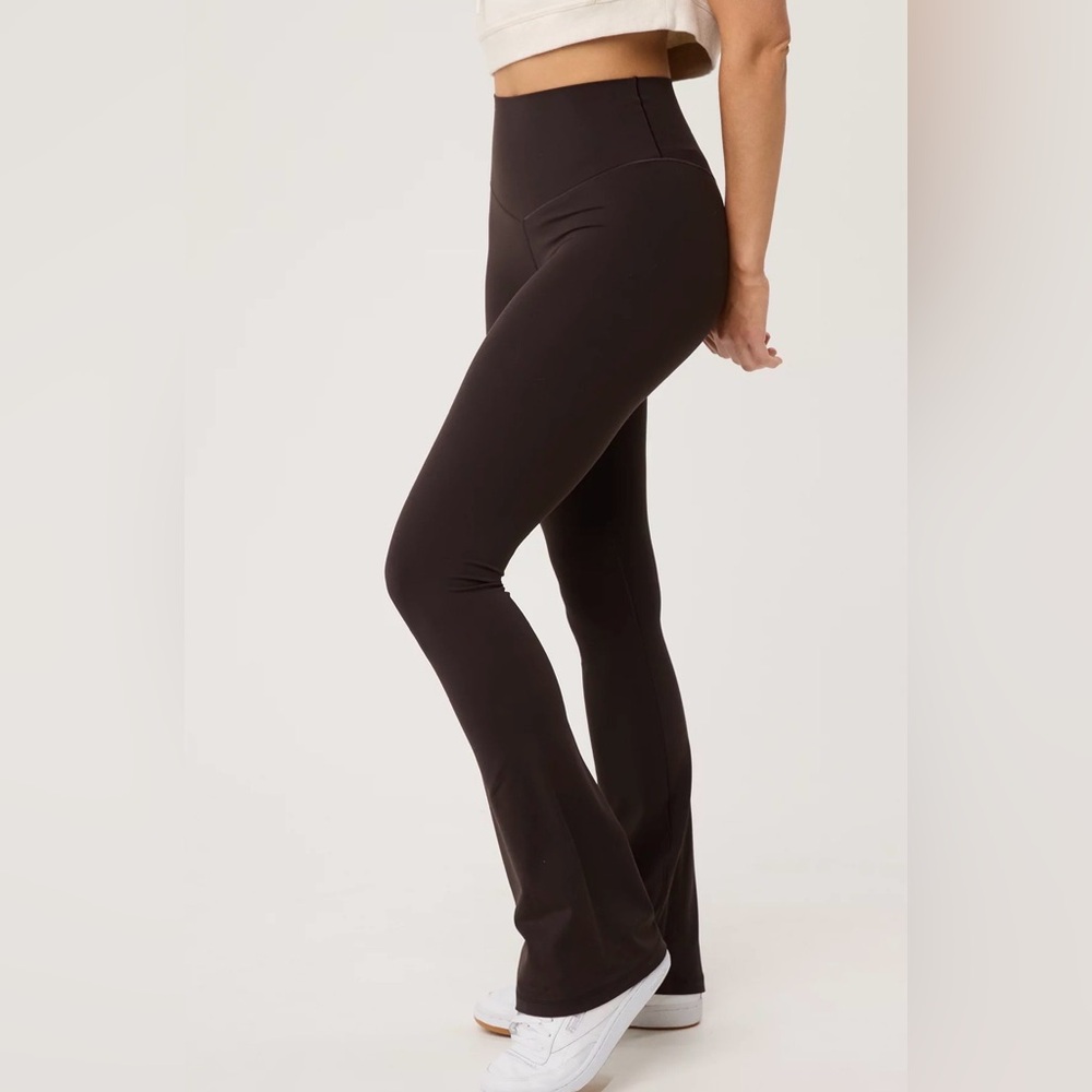 Offline By Aerie Women Brown High Waisted Bootcut Legging Flare Leggings Size M
